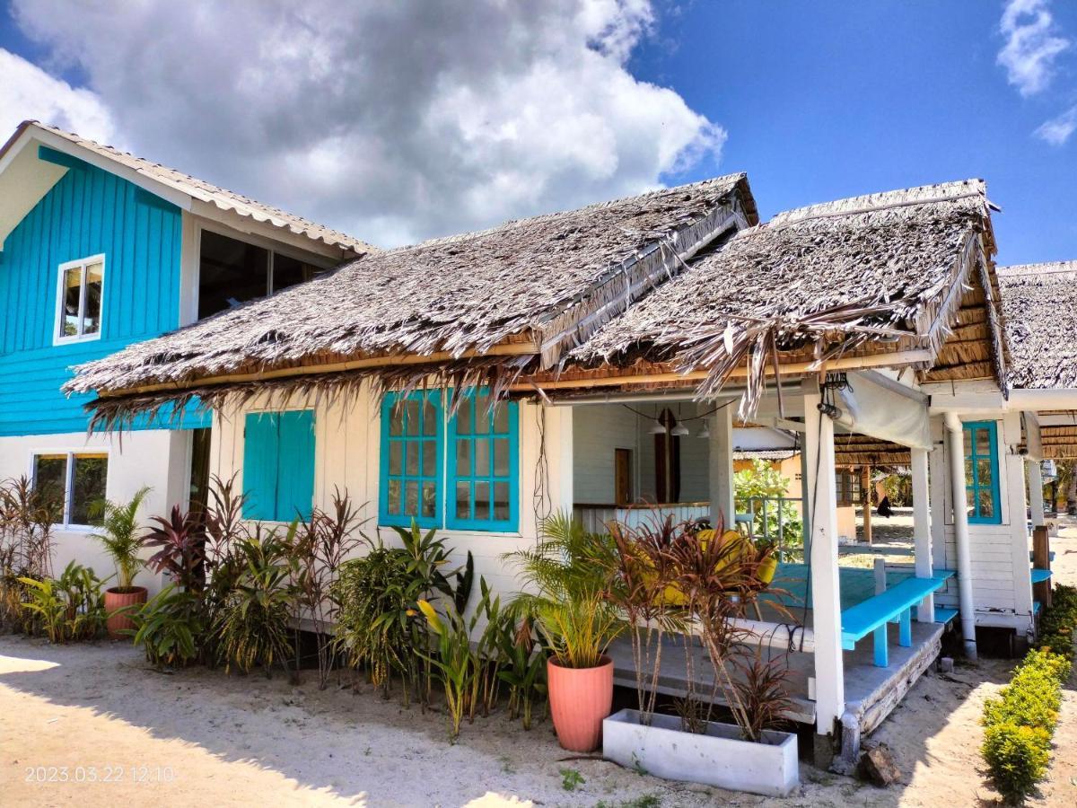 Sand Terrace Beach Bungalows Baan Tai Exteriör bild