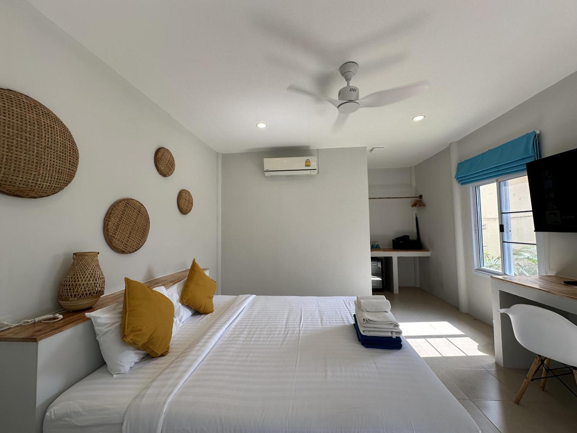 Sand Terrace Beach Bungalows Baan Tai Rum bild