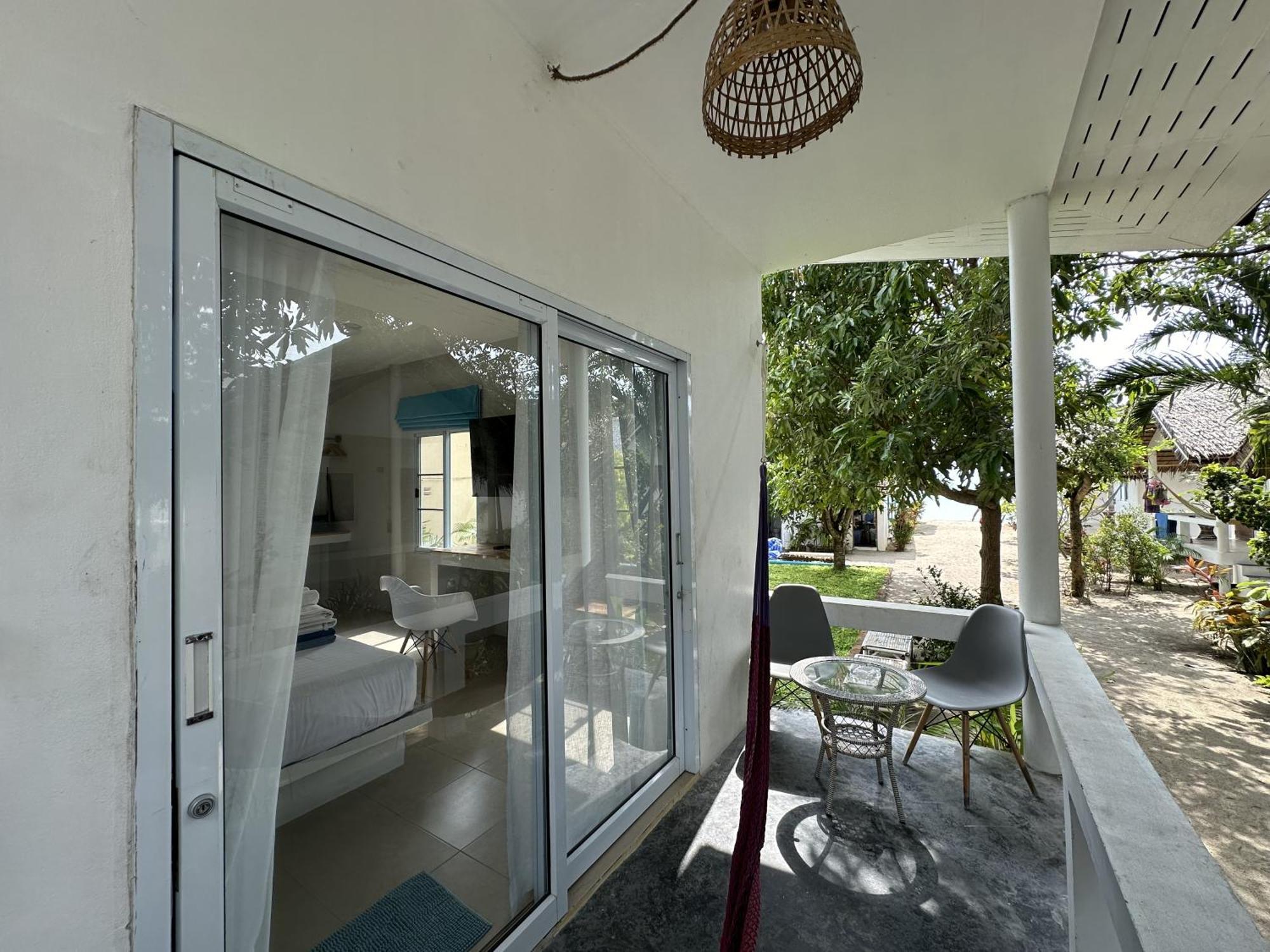 Sand Terrace Beach Bungalows Baan Tai Rum bild